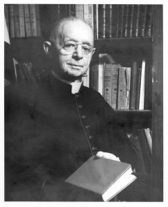 Abbé Lionel Groulx was a 20th century Quebec intellectual who opposed bilingualism 