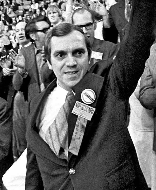 Black and white photo of Ed Broadbent as candidate at 1975 NDP leadership convention.